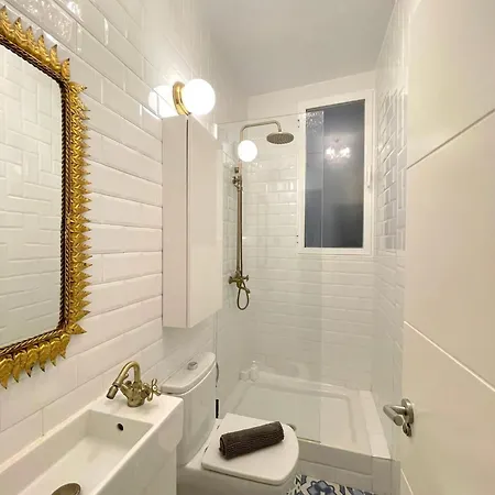 New Apartment In City-Center, Gran Via Madrid Exterior photo